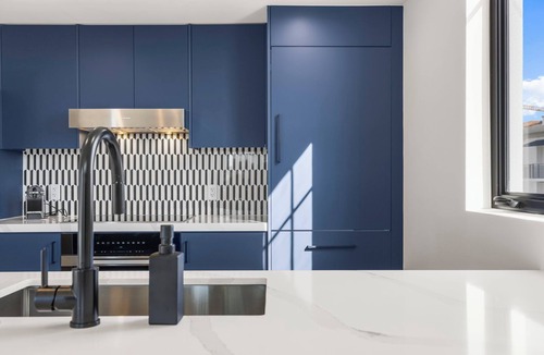 Industrial Section Hotel | 2 Bedroom Junior Suite at The Avenue Coral Gables