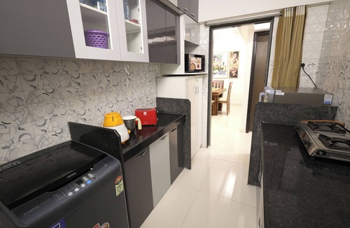 Goregaon East House | 2 Bedroom near Goregaon Exhibition Center