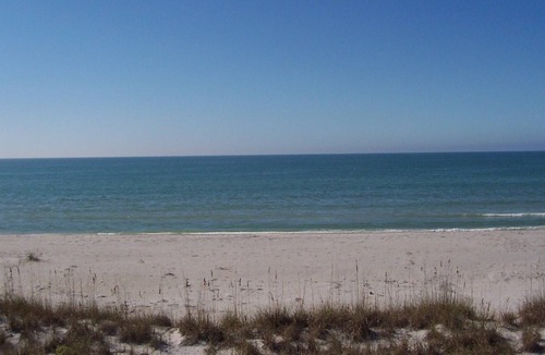 Palm Island Cottage | 2 bedrooms, 2 bath Cottages, Palm Island, Beach Access, Heated Pool, Boat Dock