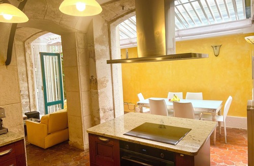 Saint-Thomas-d'Aquin Apartment | 2 bedrs apt 1000 sqf in the center of paris across the bridge from le Louvre