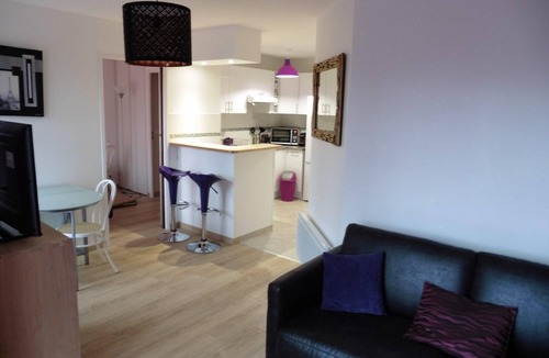 Bailly-Romainvilliers Apartment | 2 PARTS TERRACE EURODISNEY and NEAR GOLF