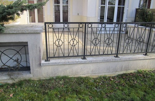 Bailly-Romainvilliers Apartment | 2 PARTS TERRACE EURODISNEY and NEAR GOLF