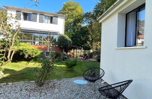 Champigny-sur-Marne House | 2 pièces cosy & indépendant proche Paris-Disney