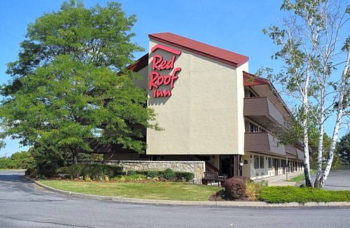 Syracuse Hotel | 2-Star Hotel ∙ Red Roof Inn Syracuse