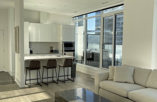Church and Wellesley Condo | 2 Story Condo - Private Rooftop Terrace & Elevator