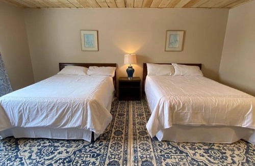 Alban Resort | 20 French River Rooms