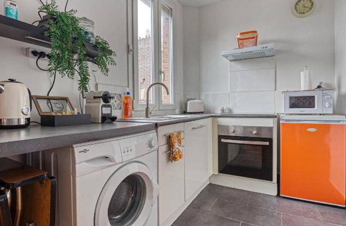 Les Puces de Saint-Ouen Apartment | 20 m² Apartment ∙ 1 bedroom ∙ 2 guests
