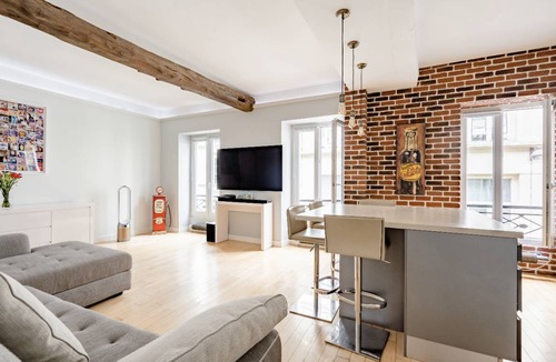 9th Arrondissement Resort | 20 m² Private room ∙ 1 bedroom ∙ 2 guests
