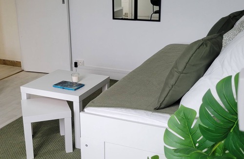 Les Gondoles Apartment | 20 minutes from Paris, with all the comforts for a business or family stay!