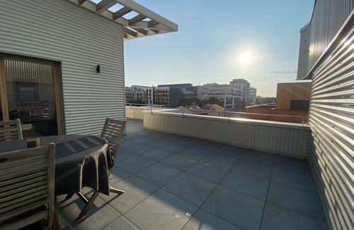 Bagneux Apartment | 20 minutes Paris center, Duplex Terrace 4 bedrooms 350 m from L 4 at Lucie Aubrac