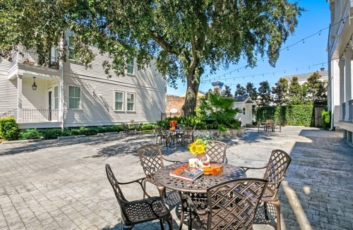 Faubourg Lafayette Condo | 20% OFF Monthly | 10% OFF Weekly-Residences Du Carondelet #1525 D