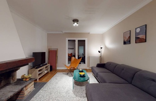 Montreuil Resort | 200 m² Private room ∙ 1 bedroom ∙ 2 guests