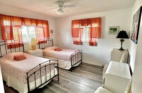 Deerfield Beach House | 210 m² House ∙ 3 bedrooms ∙ 6 guests