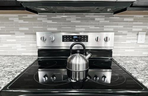 Davenport House | 2127LC- Windsor Island Resort