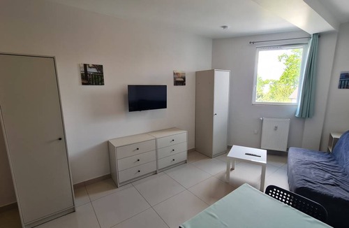 Montfermeil Apartment | 22 m² Studio flat ∙ 1 bedroom ∙ 3 guests