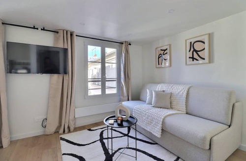 Quartier Saint-Georges Apartment | 23 m² Apartment ∙ 2 guests