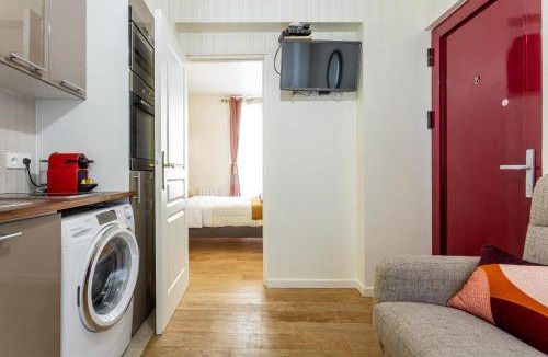 Les Puces de Saint-Ouen Apartment | 23 m² Apartment ∙ 1 bedroom ∙ 2 guests
