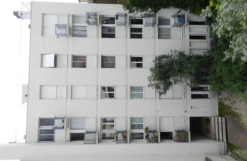 Neuilly-sur-Seine Apartment | 23 m² Apartment ∙ 2 guests