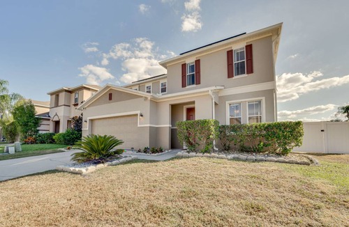 Legacy Park House | 238 m² House ∙ 4 bedrooms ∙ 12 guests