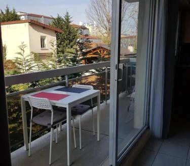 Les Pavillons-sous-Bois Apartment | 24 m² Apartment ∙ 1 bedroom ∙ 2 guests