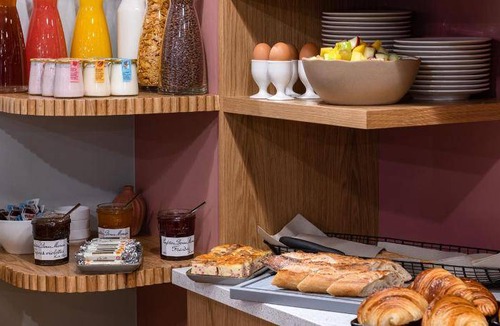8th Arrondissement Hotel | 24 m² Hotel ∙ 127 guests