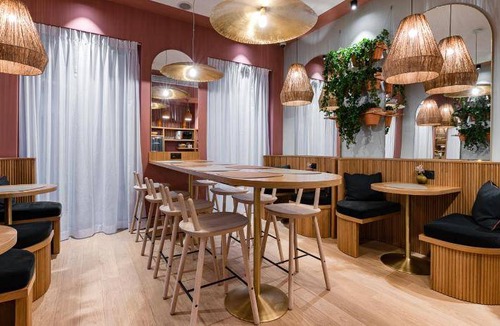 8th Arrondissement Hotel | 24 m² Hotel ∙ 127 guests