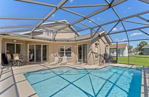 Tuscan Ridge Villa | 242 m² Villa ∙ 5 bedrooms ∙ 10 guests