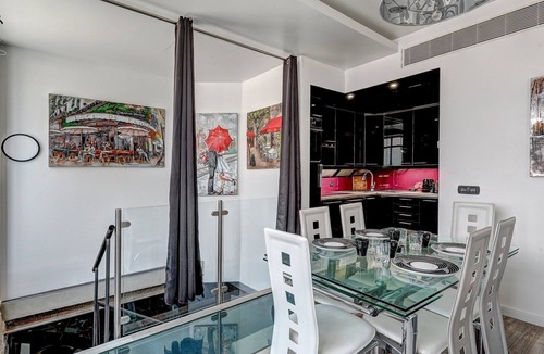 Epinettes Apartment | 257 Suite Pouchet - Superb apartment in Paris
