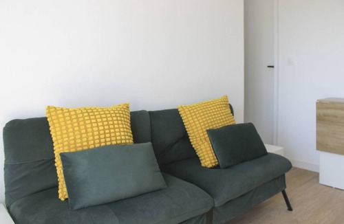 L'Ile-Saint-Denis Apartment | 25 m² Apartment ∙ 2 bedrooms ∙ 3 guests