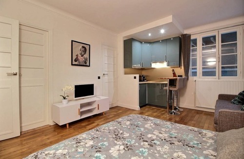 Villa Montmorency Apartment | 25 m² Apartment ∙ 2 guests