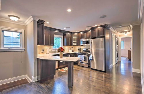 Glen Cove Apartment | 25 Mi to NYC: Cozy Long Island Apt Near Transit