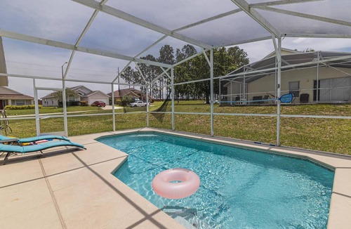 Florida Pines House | 260 m² House ∙ 4 bedrooms ∙ 8 guests