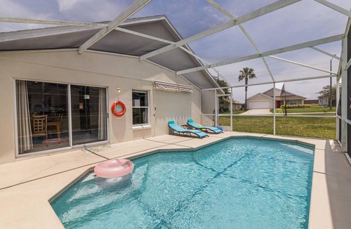 Florida Pines House | 260 m² House ∙ 4 bedrooms ∙ 8 guests