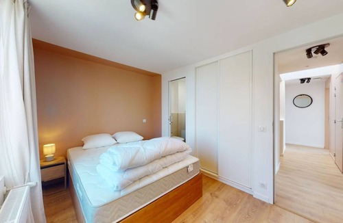 Montreuil Resort | 260 m² Private room ∙ 1 bedroom ∙ 2 guests