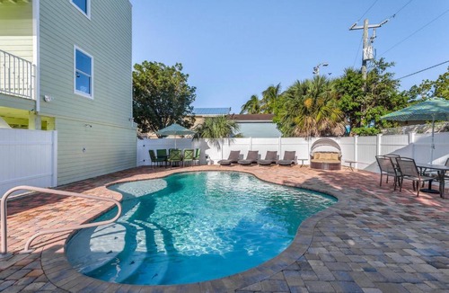 Fort Myers Beach House | 2633 Estero Blvd Duplex by Coastal Vacation Properties