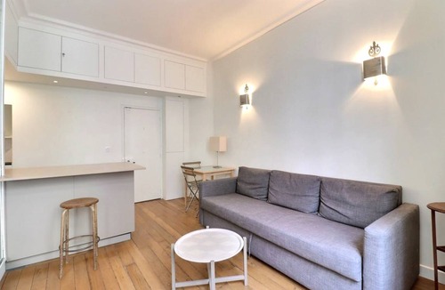 Saint-Germain-des-Pres Apartment | 27 m² Apartment ∙ 1 bedroom ∙ 2 guests