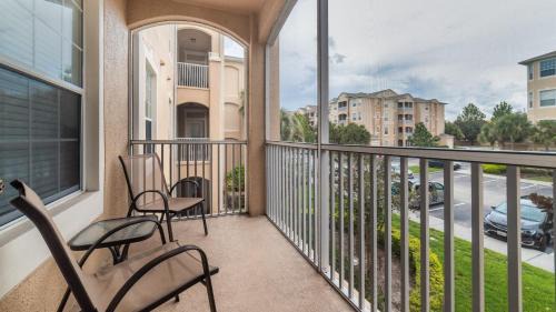Windsor Hills House | 2774 Almaton #204