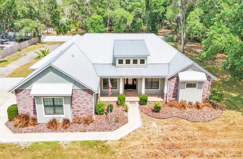 Nichols House | 279 m² House ∙ 5 bedrooms ∙ 11 guests