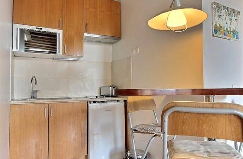 Saint-Germain-des-Pres Apartment | 28 m² Apartment ∙ 2 guests
