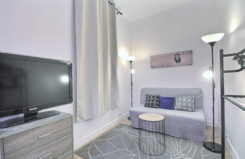 Saint-Germain-des-Pres Apartment | 28 m² Apartment ∙ 1 bedroom ∙ 2 guests
