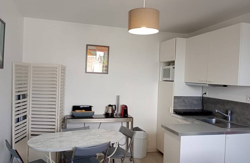 Quartier du Faubourg-Montmartre Apartment | 28 m² Apartment ∙ 1 bedroom ∙ 2 guests