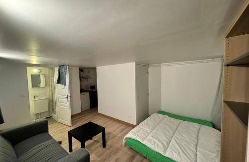 Saint-Denis Apartment | 28 m² Apartment ∙ 1 bedroom ∙ 2 guests