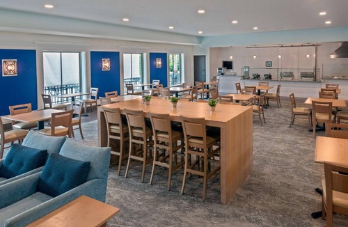 Fruitville Hotel | 28 m² Hotel ∙ 127 guests