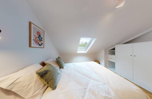 Romainville Resort | 288 m² Private room ∙ 1 bedroom ∙ 1 guest