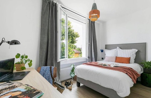 Vitry-sur-Seine Resort | 290 m² Private room ∙ 1 bedroom ∙ 11 guests