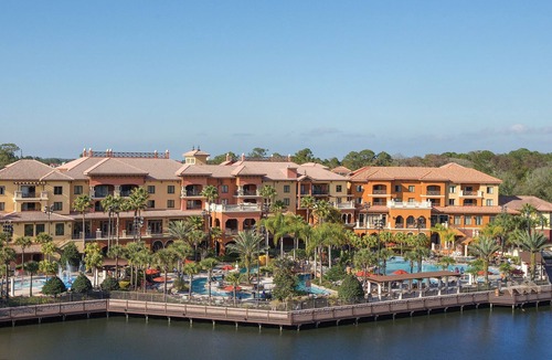 Lake Buena Vista Condo | 2BR/2BA Condo On The Grounds of Walt Disney World! Big Savings!