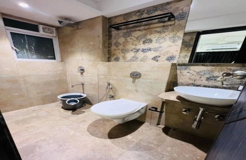 Chembur East Apartment | 2BR Service Apartment 302 Chembur by FLORA STAYS