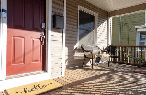 Plainfield Apartment | 2BR Washer/Dryer High Speed Wi-Fi, perfect for extended stays