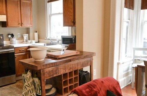 Jim Thorpe Apartment | 2ND FL 2BR, Large Bay Window. Dedicated Parking. Dogs: ONLY with host approval
