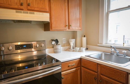 Jim Thorpe Apartment | 2ND FL 2BR, Large Bay Window. Dedicated Parking. Dogs: ONLY with host approval